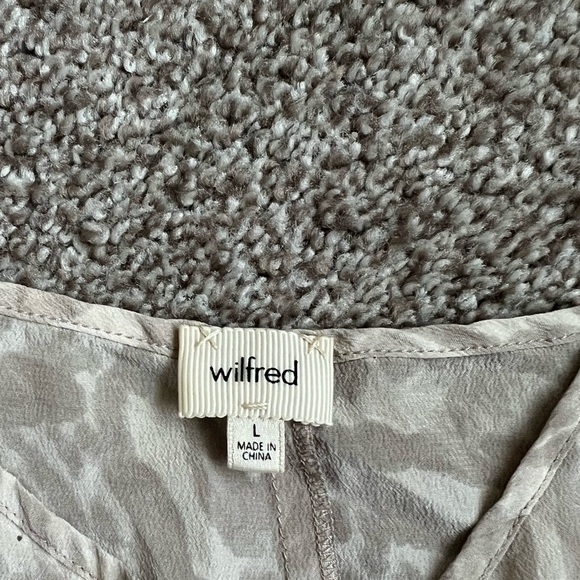 Wilfred nude color and patterned flowy cami tank - Picture 3 of 3